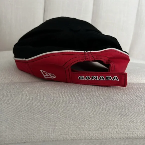New Era Hockey Canada dad hat - Picture 3 of 3